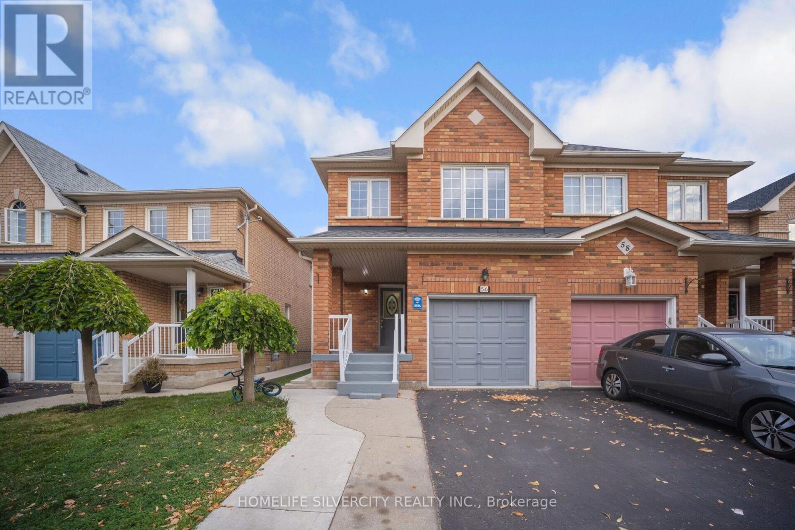56 Cadillac Crescent S, Brampton, Ontario  L7A 3B6 - Photo 3 - W12419890
