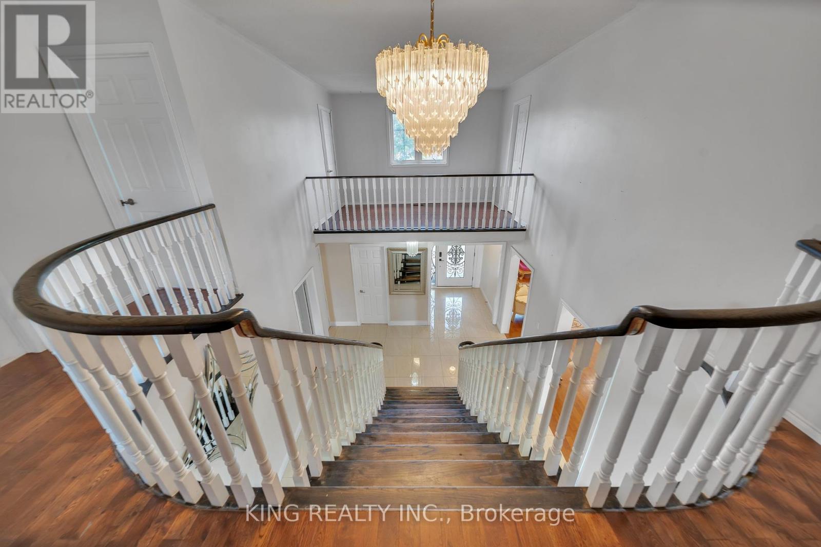 2606 Ambercroft Trail, Mississauga, Ontario  L5M 4K3 - Photo 27 - W12419914