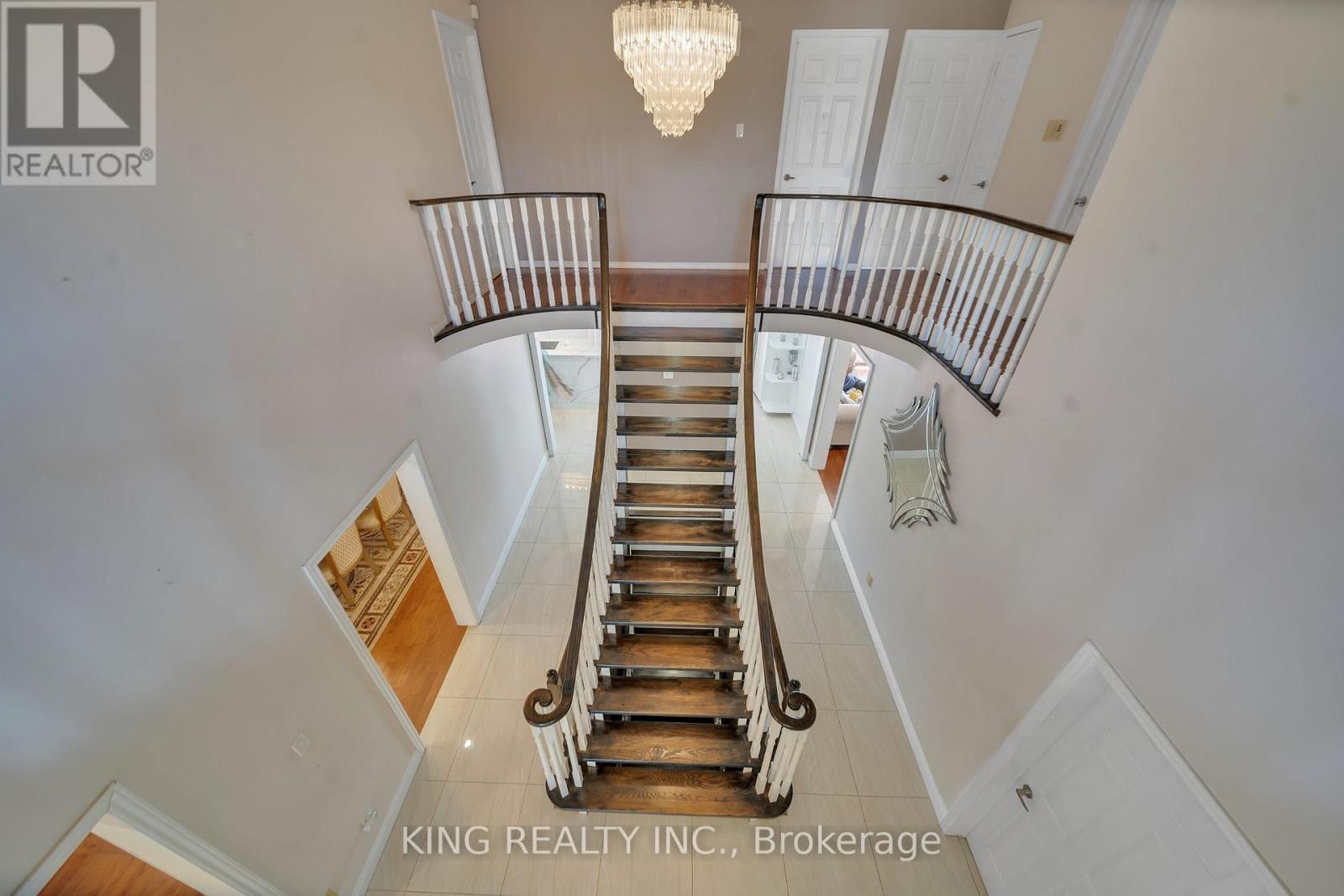 2606 Ambercroft Trail, Mississauga, Ontario  L5M 4K3 - Photo 28 - W12419914