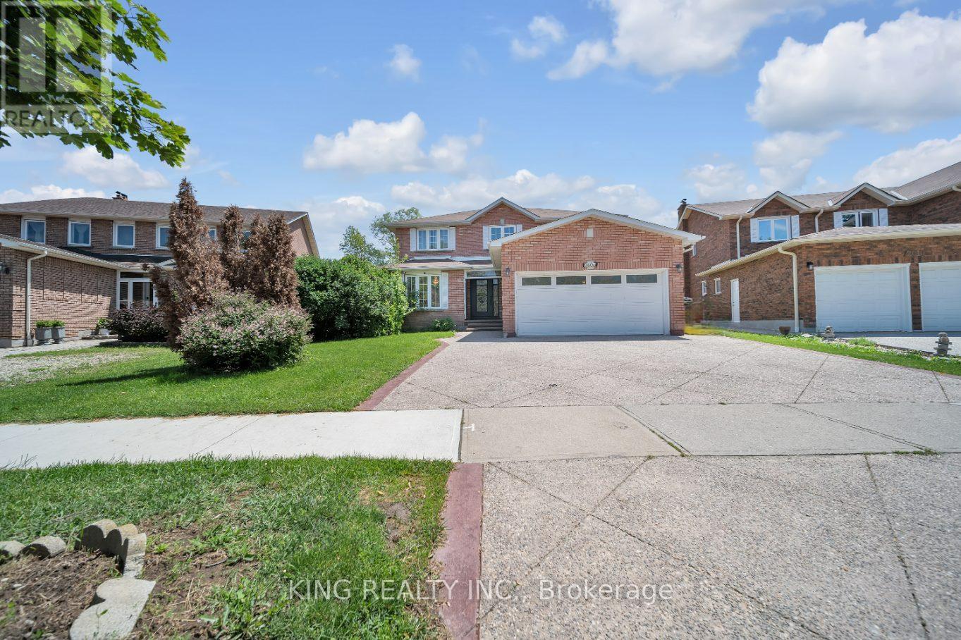 2606 Ambercroft Trail, Mississauga, Ontario  L5M 4K3 - Photo 4 - W12419914