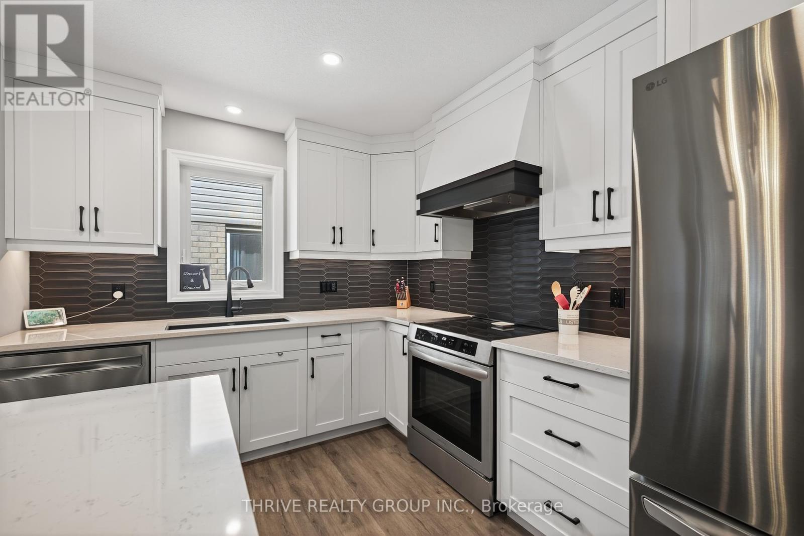 17 Dunning Way, St. Thomas, Ontario  N5R 0P7 - Photo 7 - X12419786