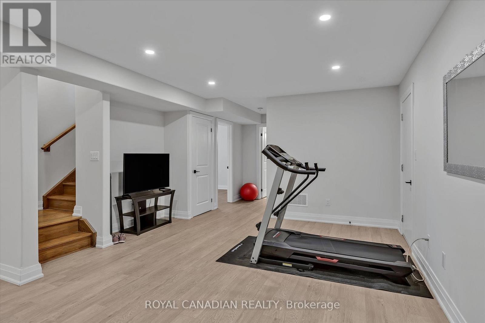 730 Whetstone Lane, Peterborough North, Ontario  K9H 0G8 - Photo 32 - X12419928