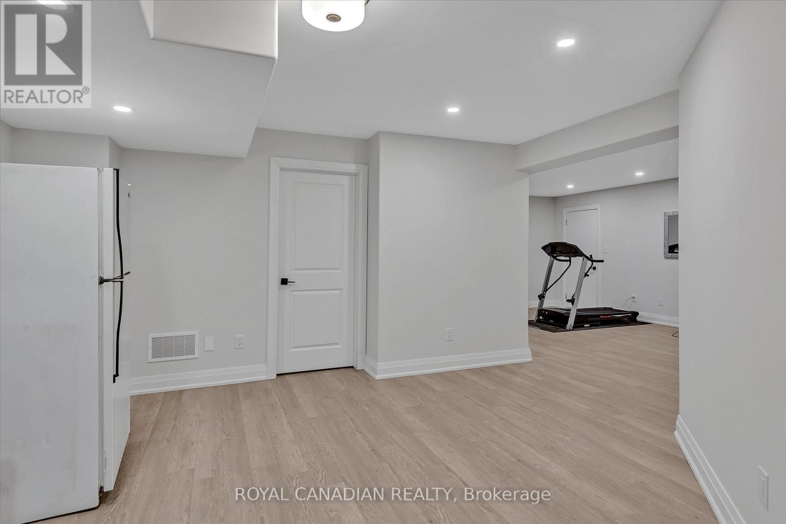 730 Whetstone Lane, Peterborough North, Ontario  K9H 0G8 - Photo 35 - X12419928