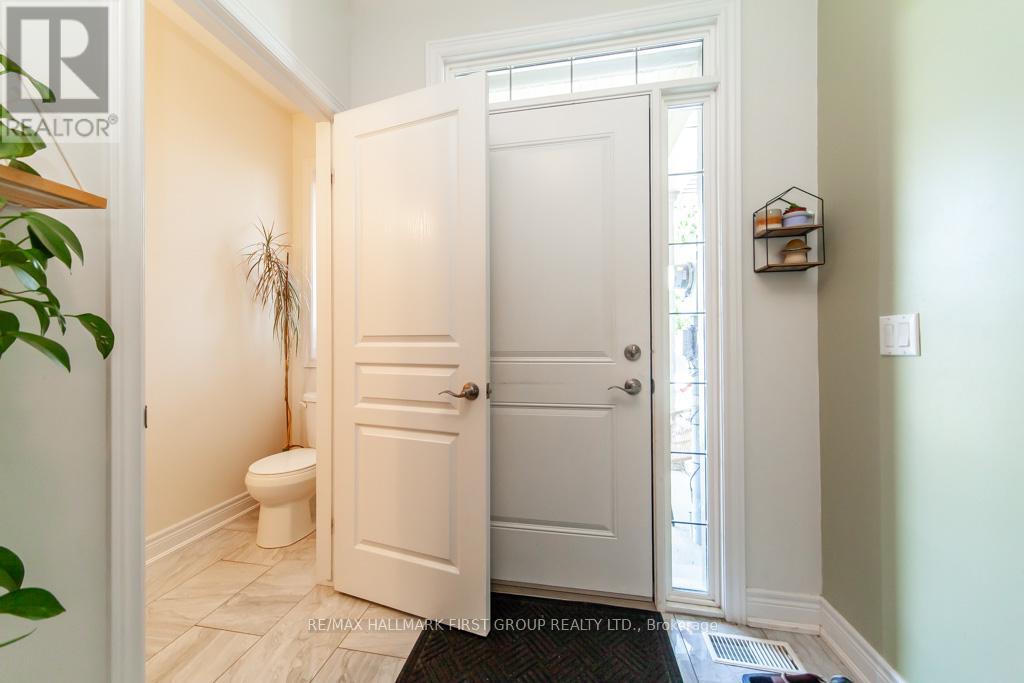 99 Manhattan Court, St. Catharines, Ontario  L2R 0B8 - Photo 15 - X12419975