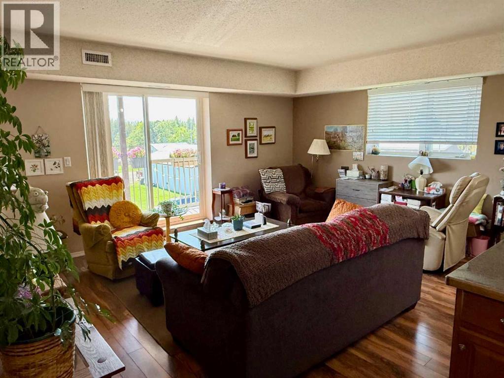 4816 50 Avenue, Breton, Alberta  T0C 0P0 - Photo 21 - A2254372