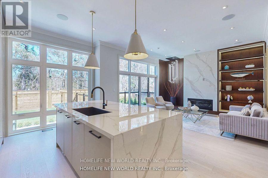168 Glenvale Boulevard, Toronto, Ontario  M4G 2W3 - Photo 10 - C12420015