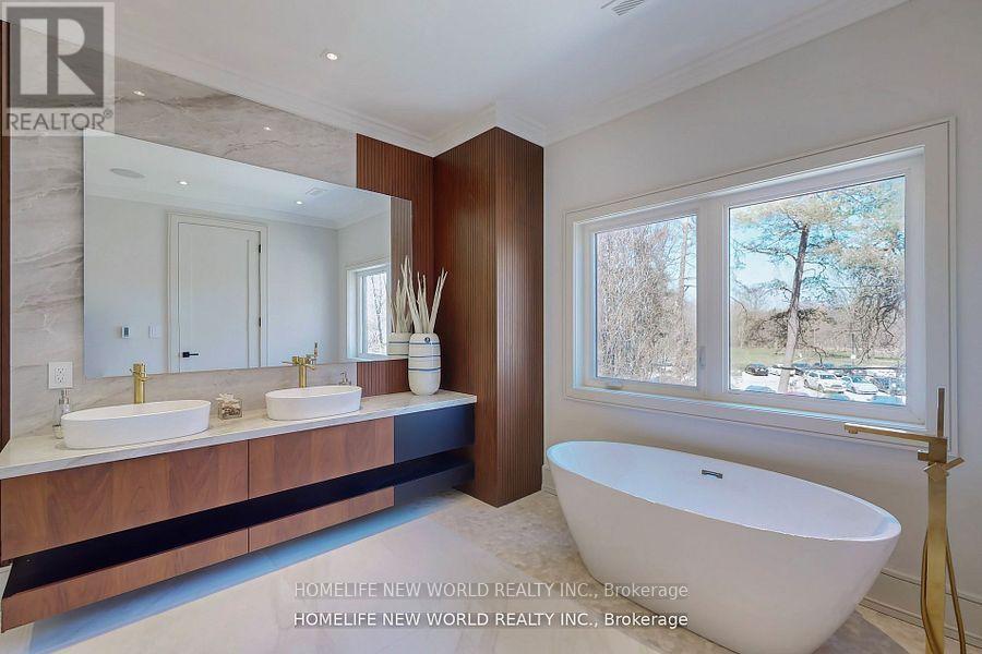 168 Glenvale Boulevard, Toronto, Ontario  M4G 2W3 - Photo 20 - C12420015