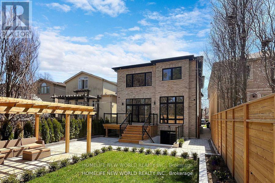 168 Glenvale Boulevard, Toronto, Ontario  M4G 2W3 - Photo 34 - C12420015
