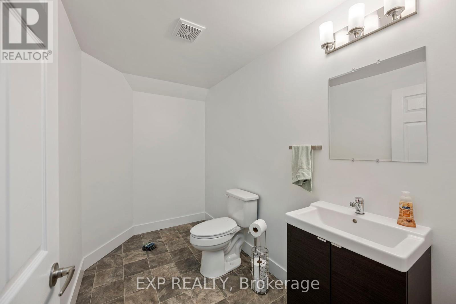 1852 Bloom Crescent, London North, Ontario  N5X 4N2 - Photo 23 - X12420100