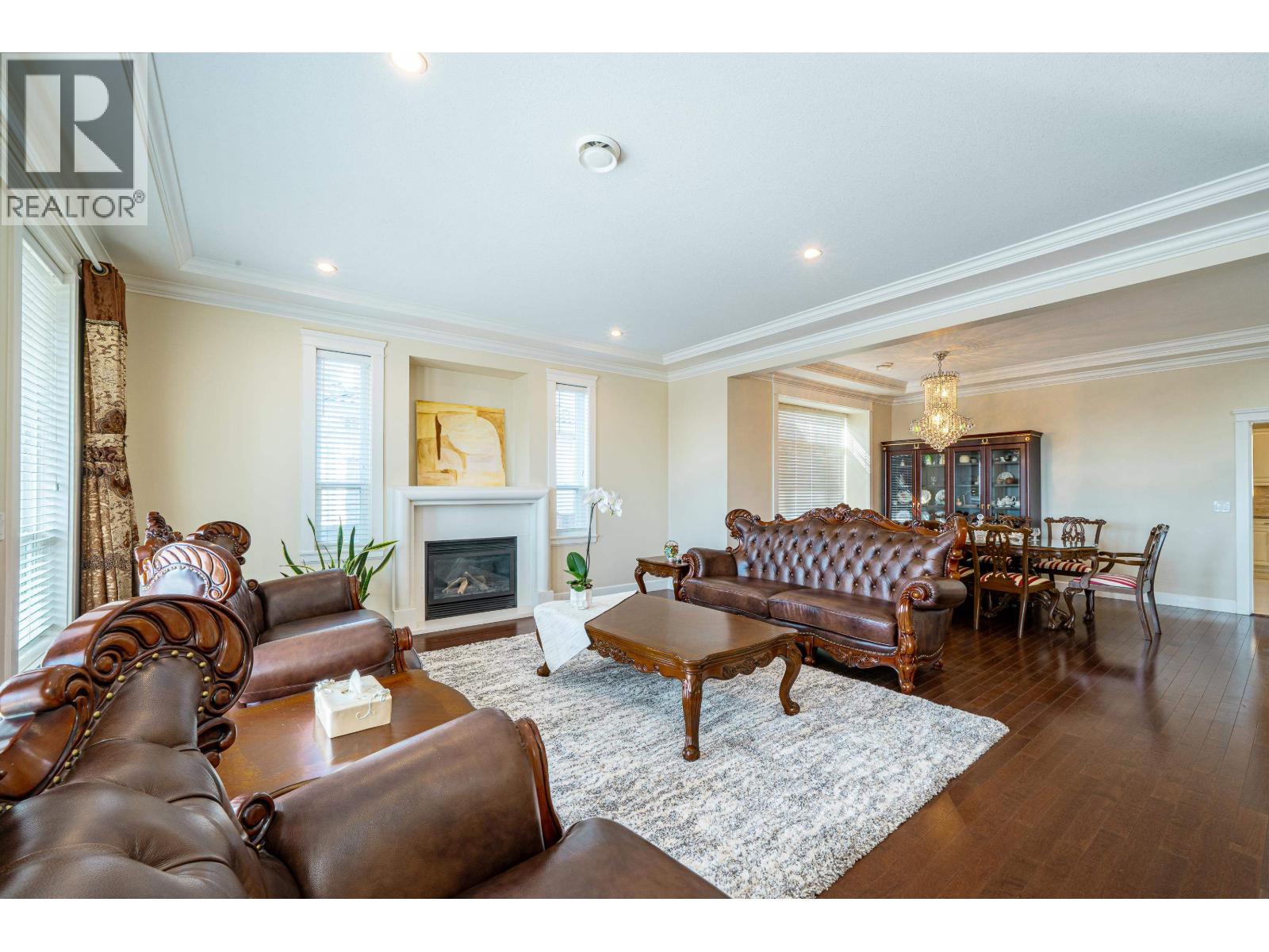 5511 Mckee Street, Burnaby, British Columbia  V5J 2T9 - Photo 3 - R3050581