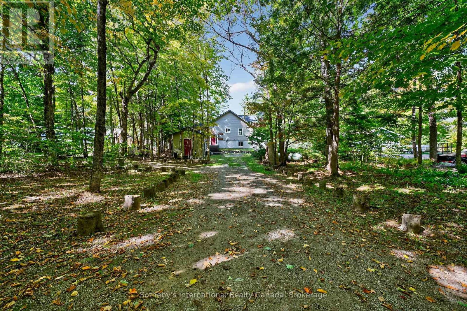 1352 Dignan Road, Dysart Et Al, Ontario  K0M 1S0 - Photo 45 - X12420063