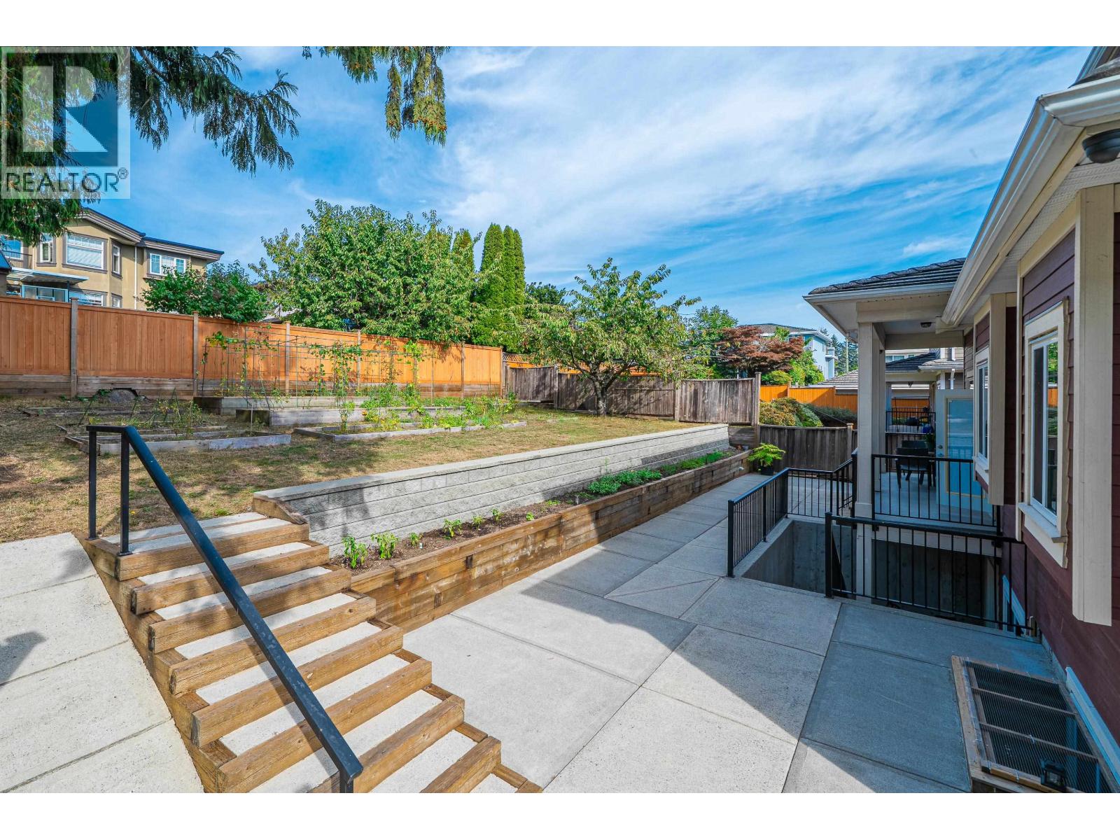 5511 Mckee Street, Burnaby, British Columbia  V5J 2T9 - Photo 37 - R3050581