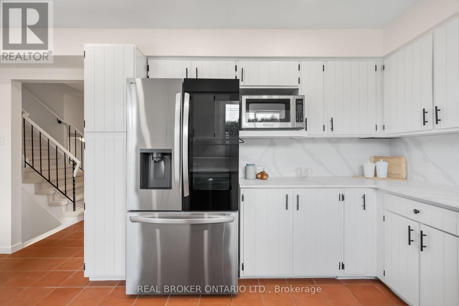 62 Herschel Crescent, Ottawa, Ontario  K2L 1Z6 - Photo 14 - X12420053