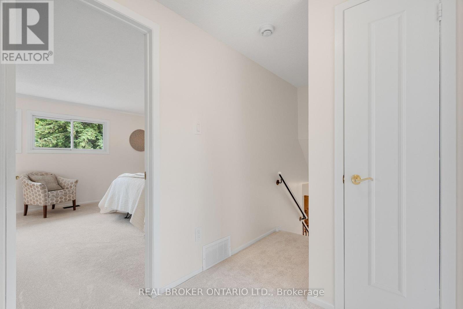 62 Herschel Crescent, Ottawa, Ontario  K2L 1Z6 - Photo 25 - X12420053