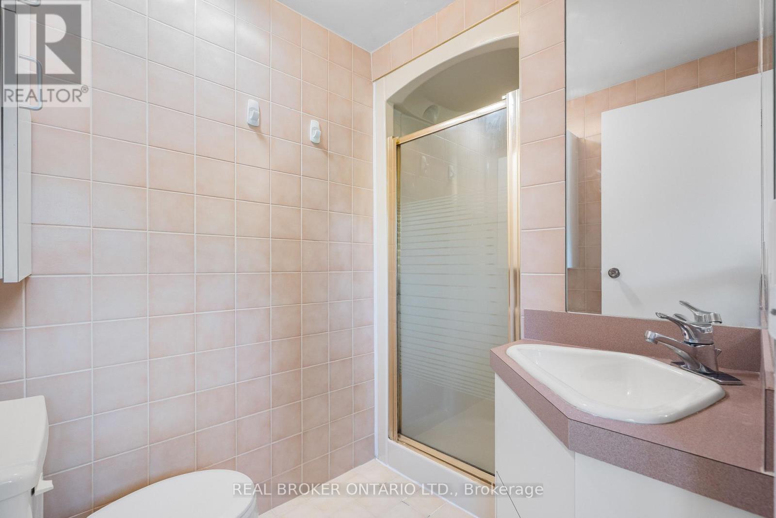 62 Herschel Crescent, Ottawa, Ontario  K2L 1Z6 - Photo 29 - X12420053