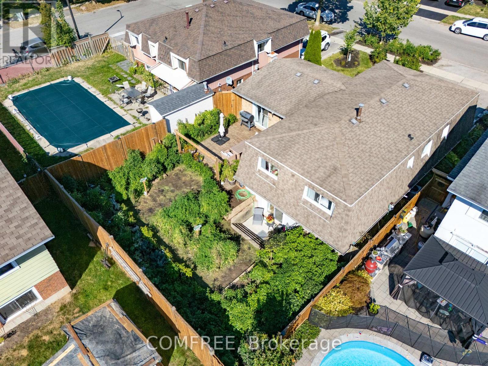 5 Beechwood Avenue, Brantford, Ontario  N3R 6Z1 - Photo 11 - X12420088