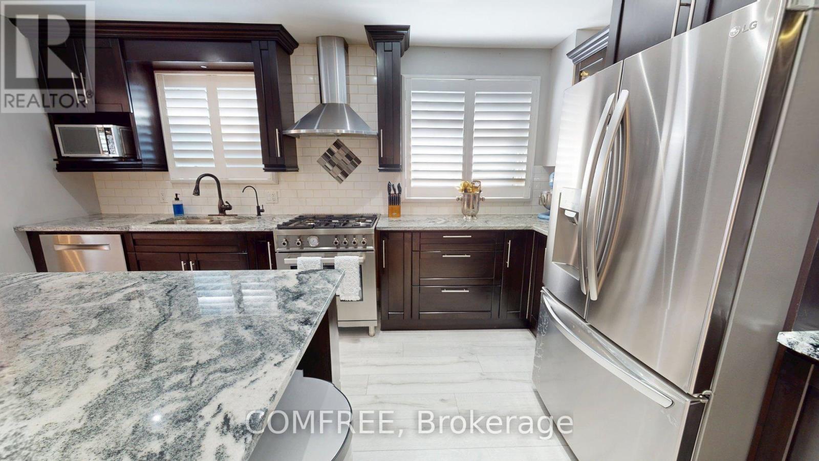 5 Beechwood Avenue, Brantford, Ontario  N3R 6Z1 - Photo 30 - X12420088