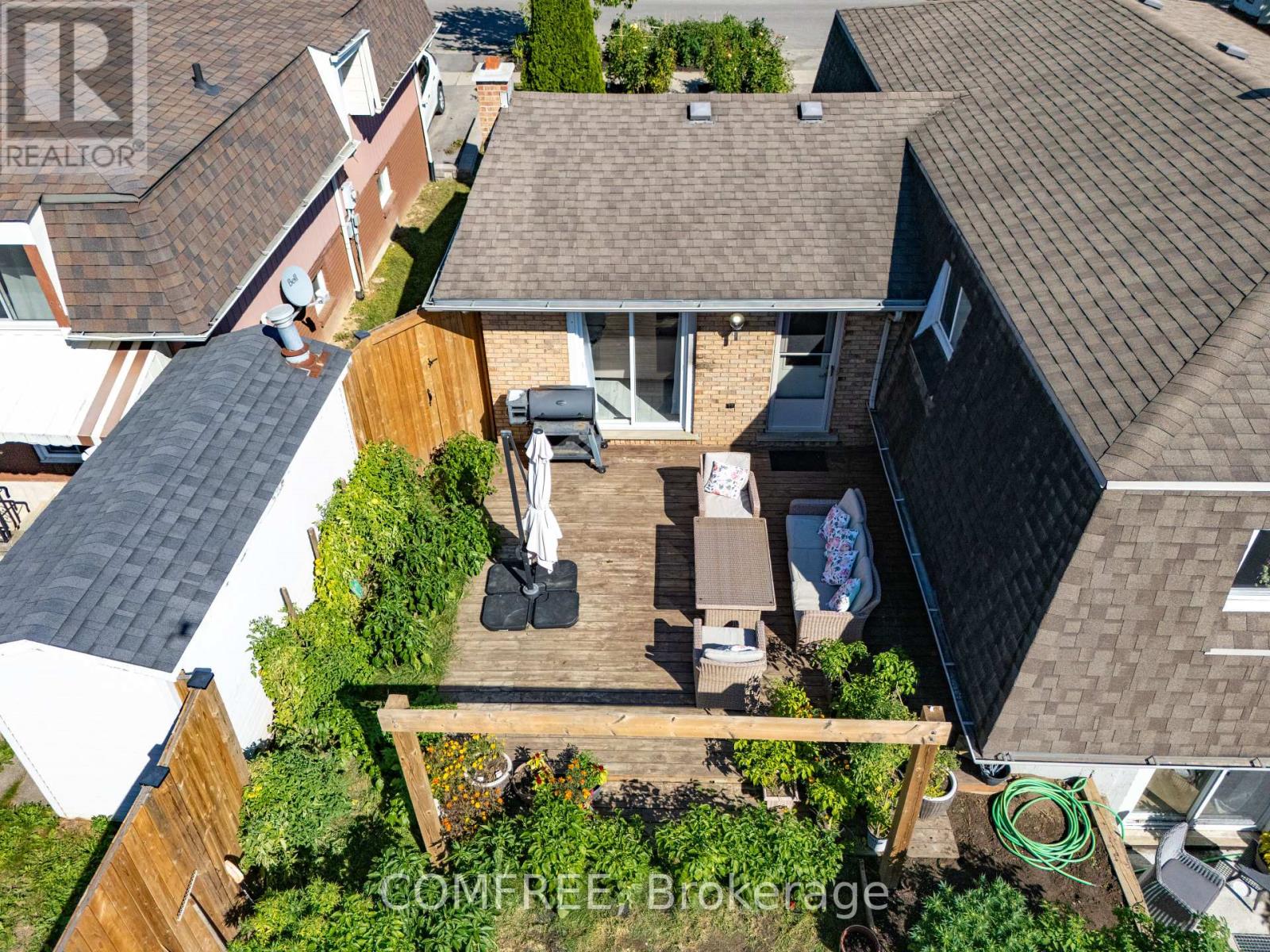 5 Beechwood Avenue, Brantford, Ontario  N3R 6Z1 - Photo 7 - X12420088