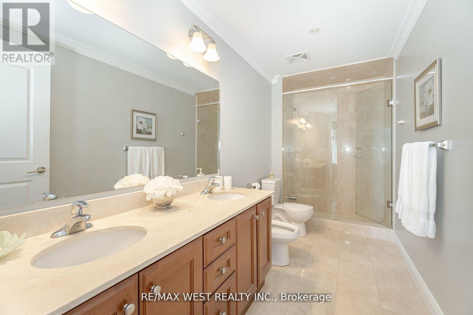 509 - 281 Woodbridge Avenue, Vaughan, Ontario  L4L 0C6 - Photo 12 - N12202339