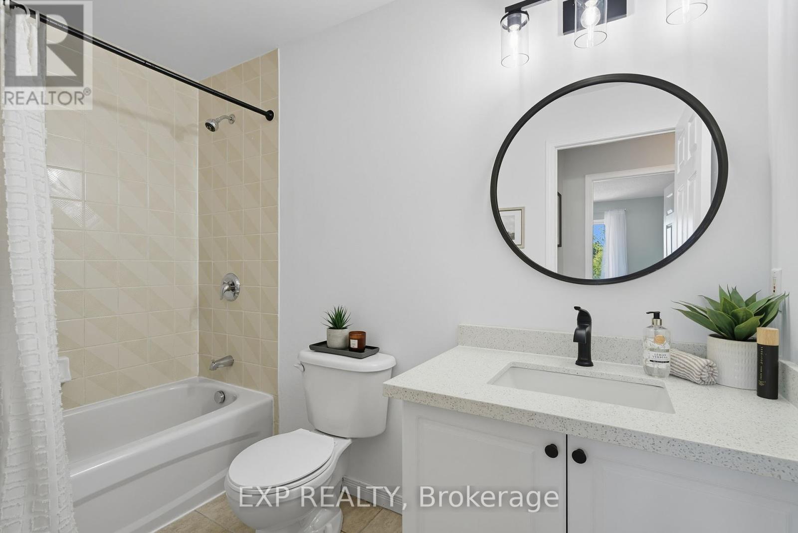 202 - 91 Aspen Springs Drive, Clarington, Ontario  L1C 5J9 - Photo 15 - E12420102