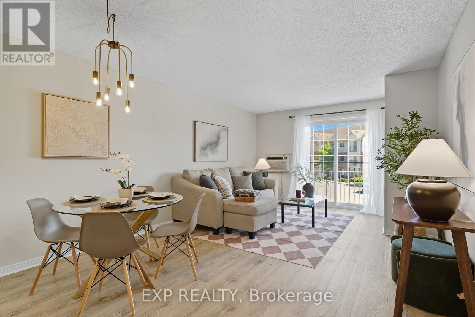 202 - 91 Aspen Springs Drive, Clarington, Ontario  L1C 5J9 - Photo 5 - E12420102