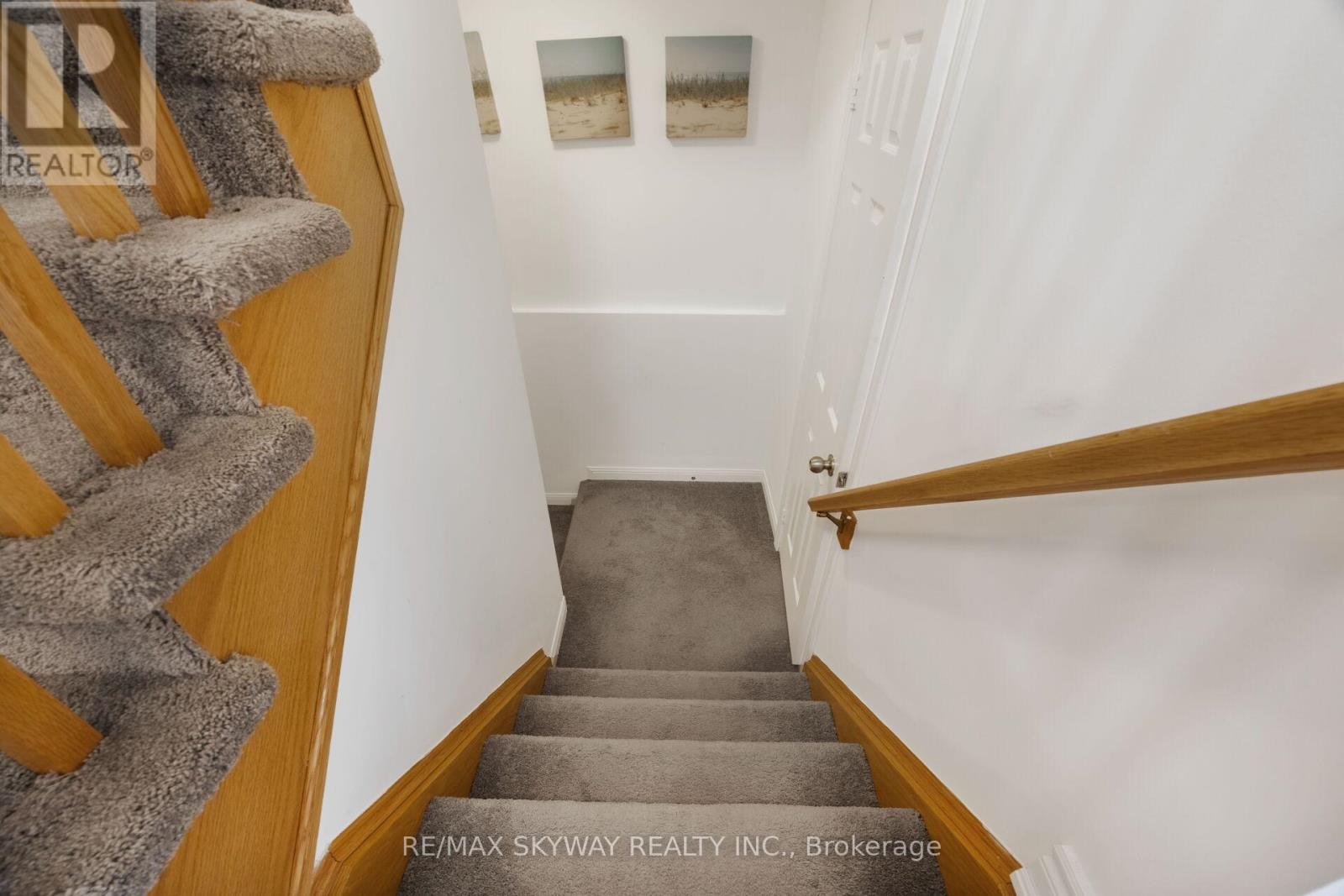 1570 Cartwright Crescent, Milton, Ontario  L9T 5N5 - Photo 40 - W12420044