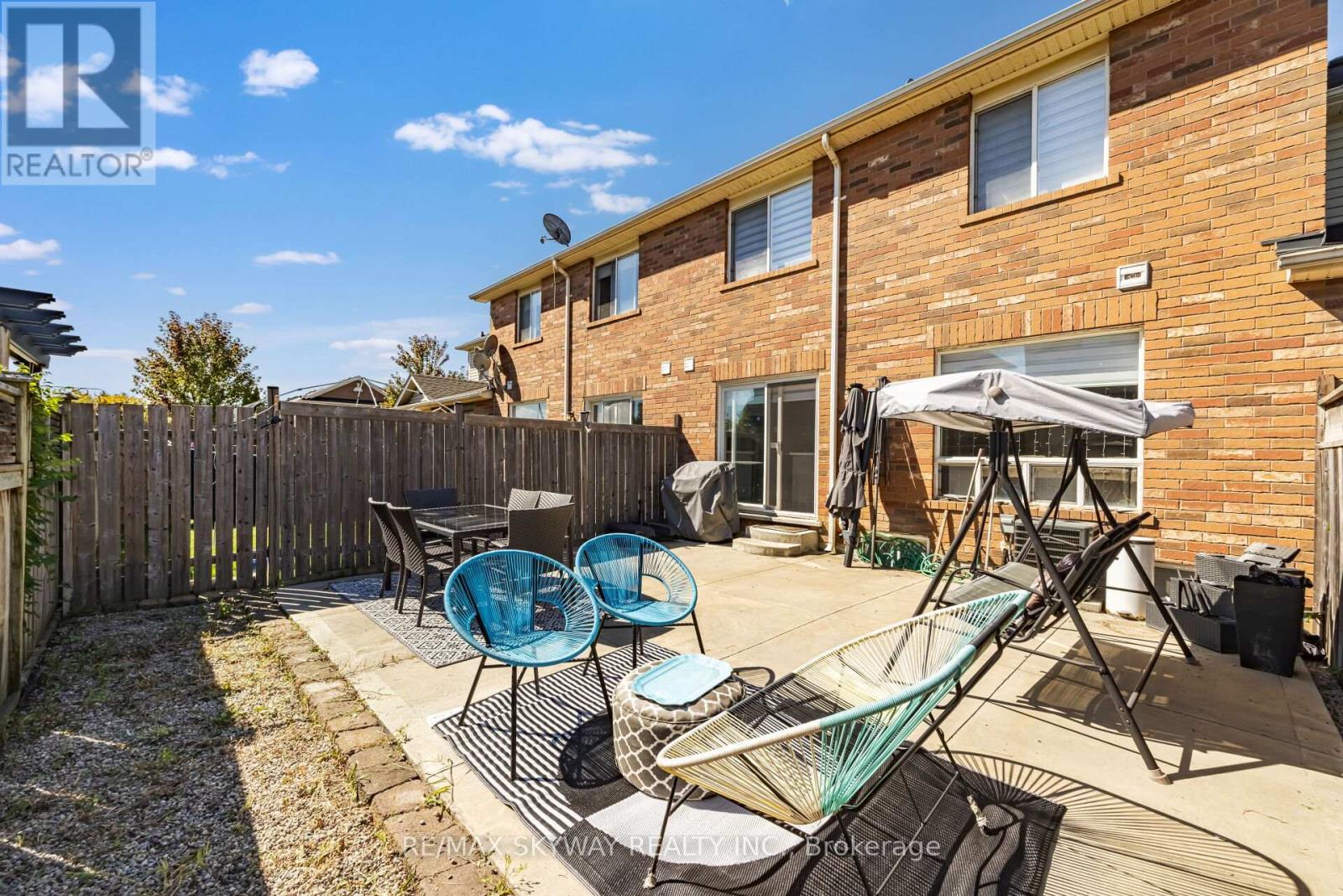 1570 Cartwright Crescent, Milton, Ontario  L9T 5N5 - Photo 49 - W12420044
