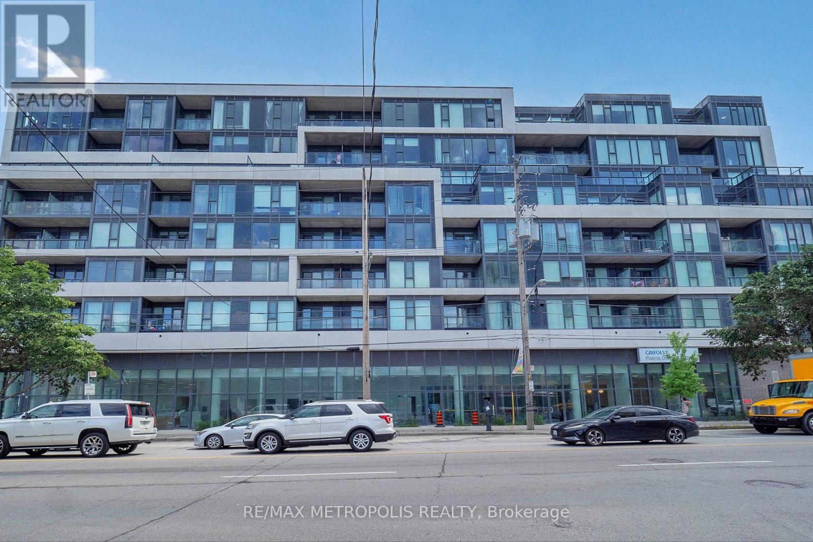 819 - 859 The Queensway, Toronto, Ontario  M8Z 1N8 - Photo 37 - W12420045