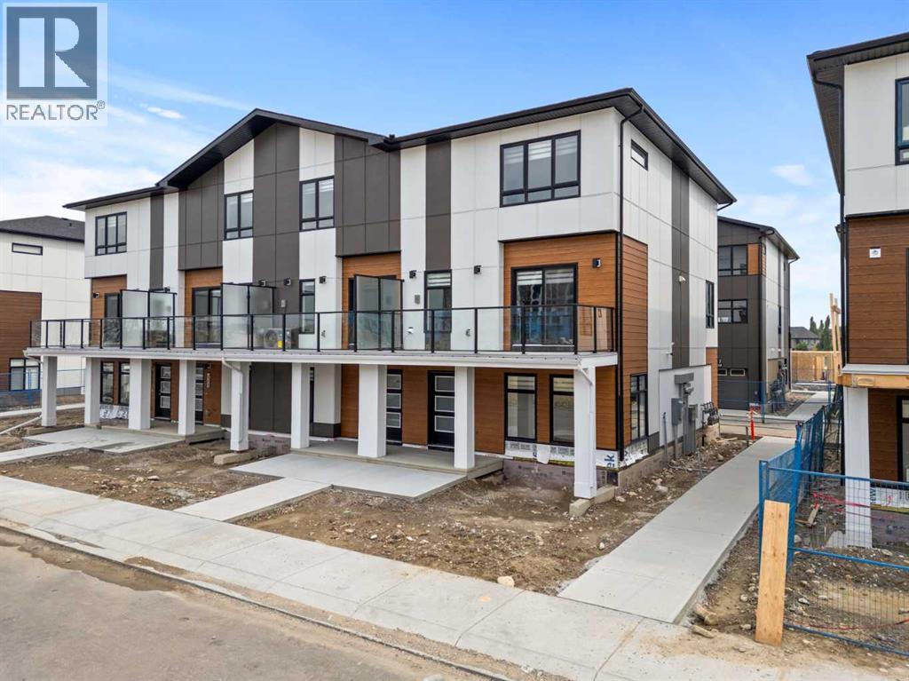 8349 8 Avenue SW, Calgary, Alberta