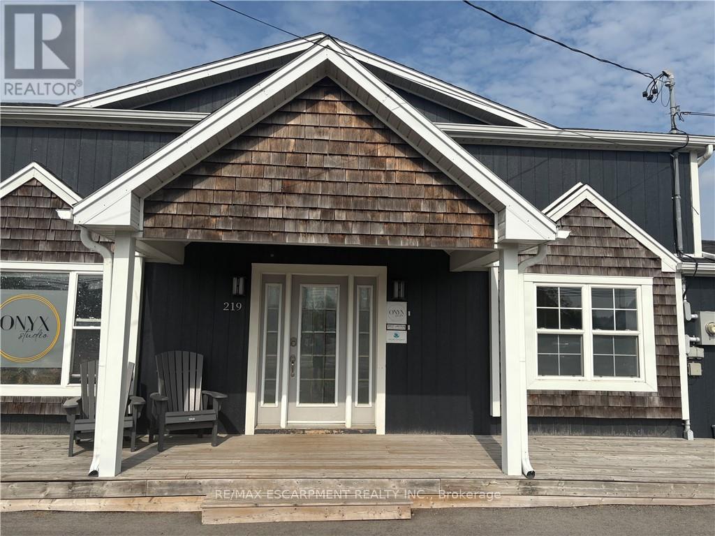 1 - 219 St Catharines Street, West Lincoln, Ontario  L0R 2A0 - Photo 15 - X12420018