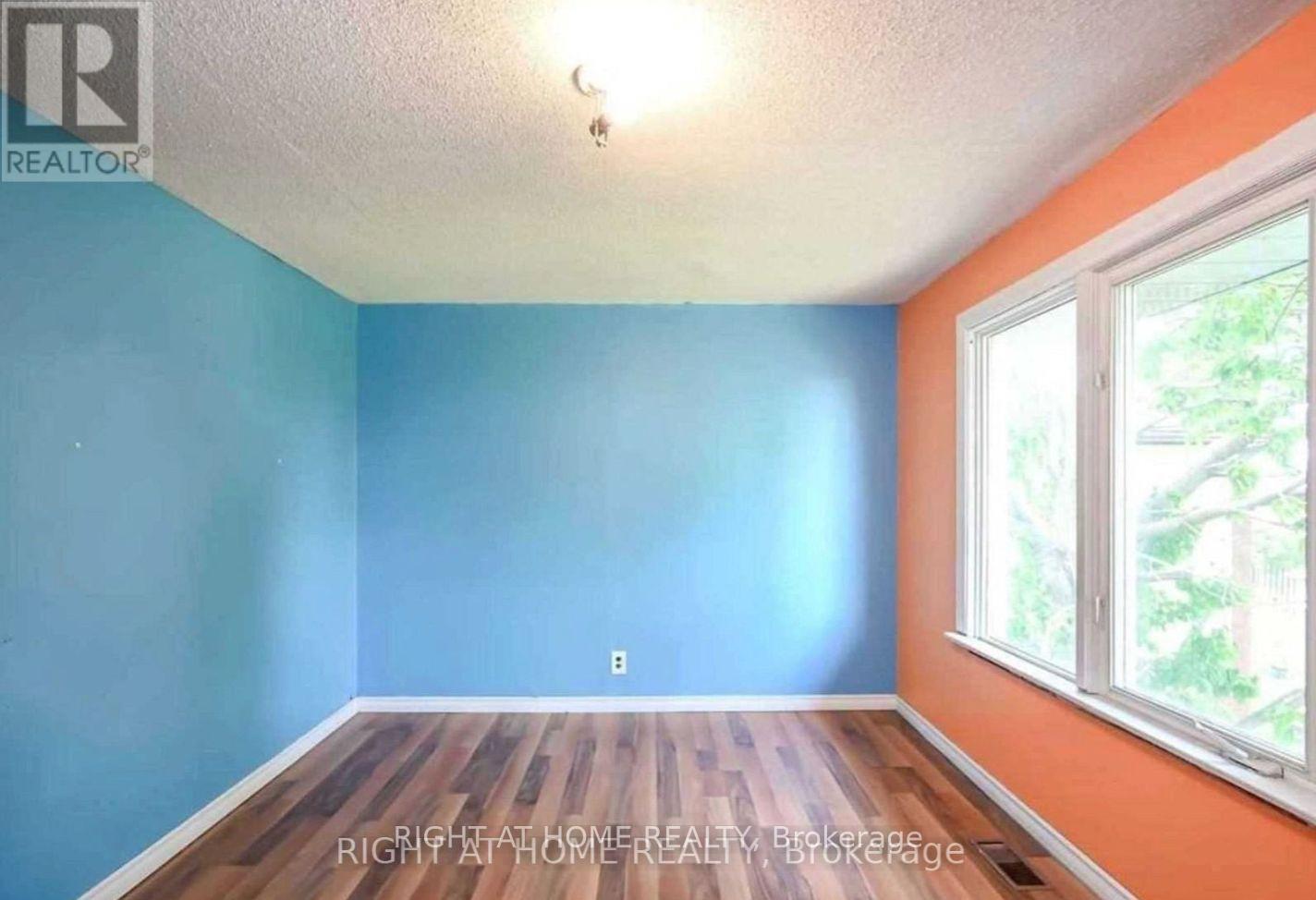 1025 Stone Church Road E, Hamilton, Ontario  L8W 1B2 - Photo 11 - X12420033