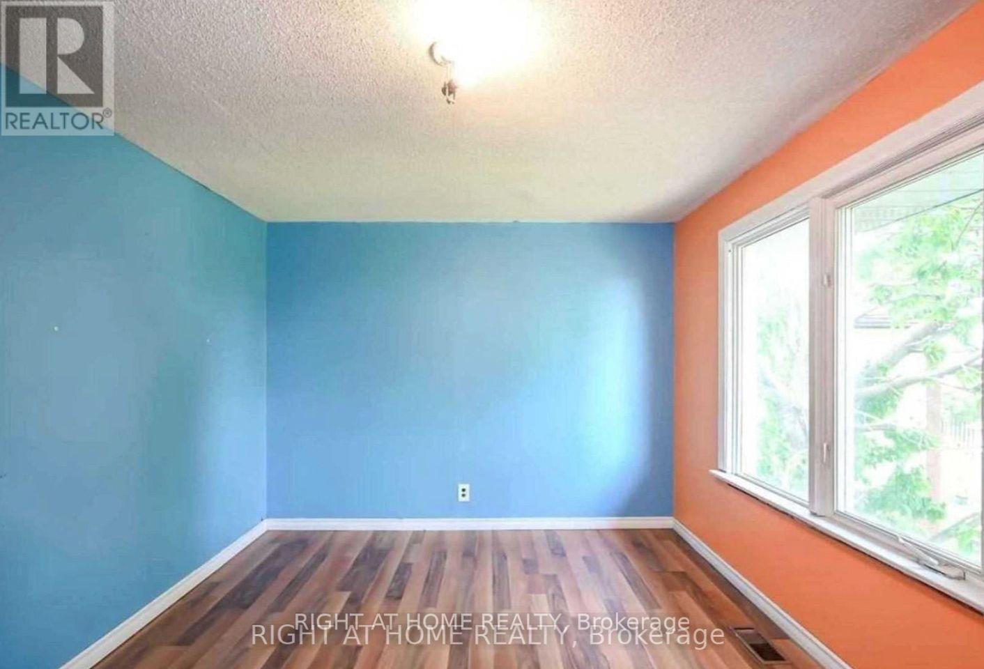 1025 Stone Church Road E, Hamilton, Ontario  L8W 1B2 - Photo 7 - X12420033