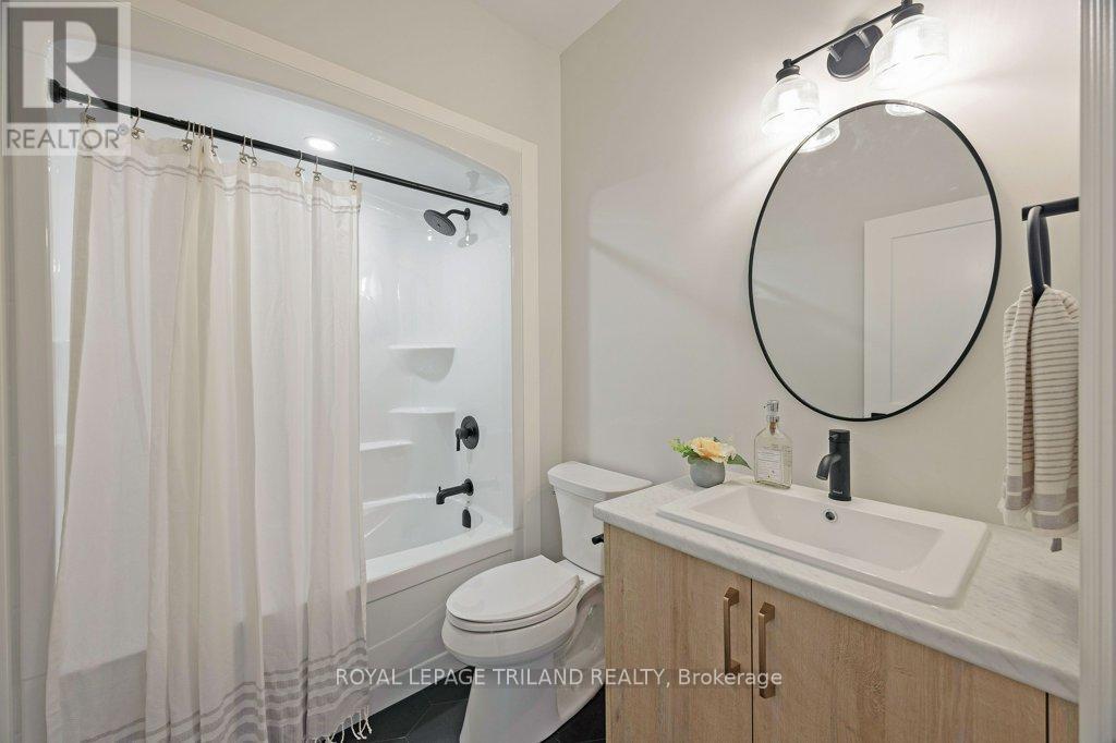 212 Nancy Street, Dutton/dunwich, Ontario  N0L 1J0 - Photo 33 - X12304806