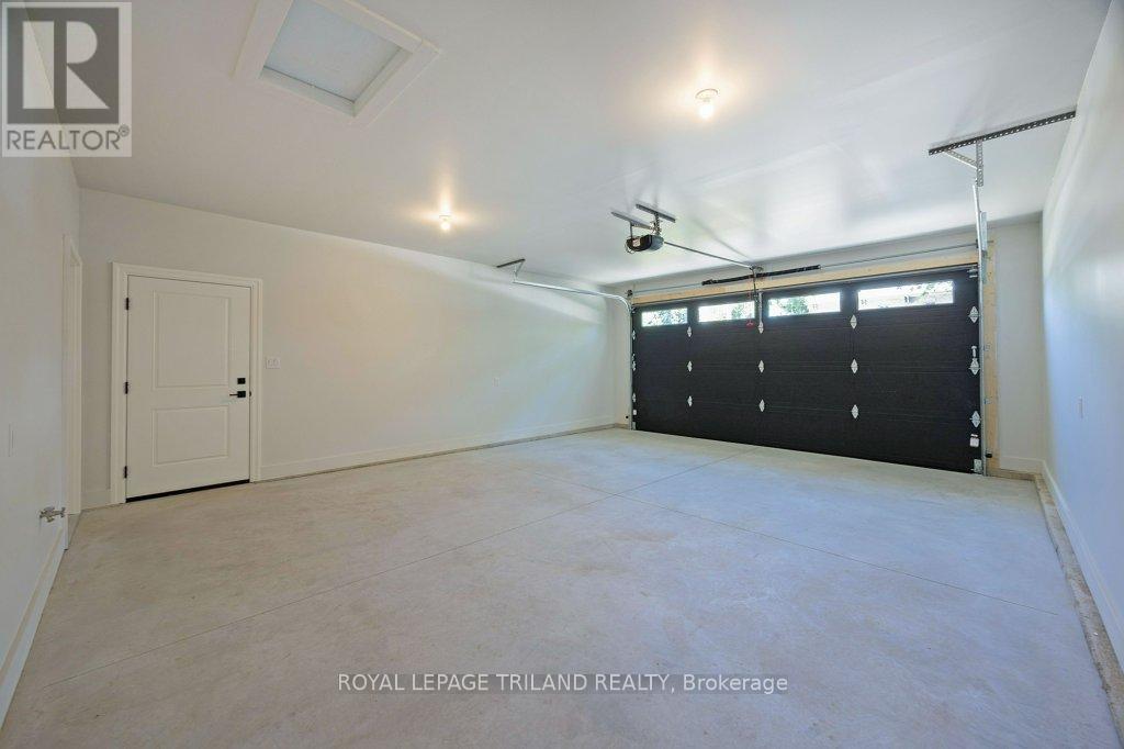 212 Nancy Street, Dutton/dunwich, Ontario  N0L 1J0 - Photo 39 - X12304806