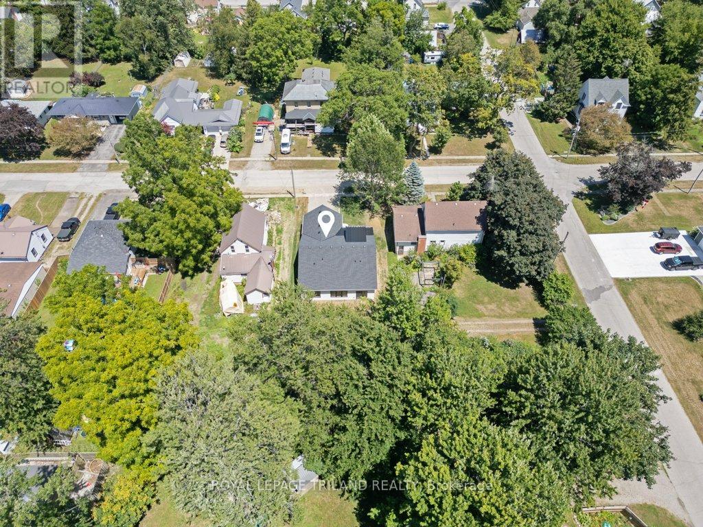 212 Nancy Street, Dutton/dunwich, Ontario  N0L 1J0 - Photo 45 - X12304806