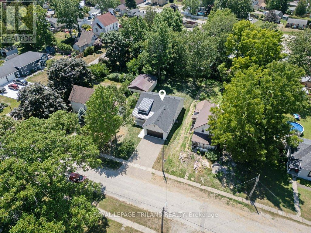 212 Nancy Street, Dutton/dunwich, Ontario  N0L 1J0 - Photo 5 - X12304806