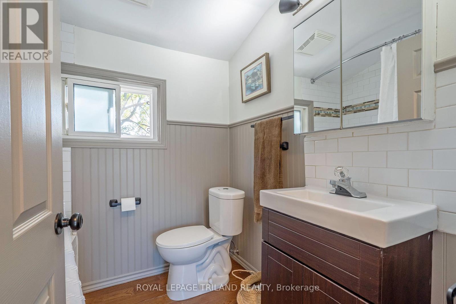 18 Tecumseh Street, St. Thomas, Ontario  N5P 2E1 - Photo 32 - X12408838