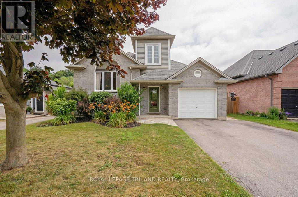 Lorem Ipsum Dolor, Central Elgin, Ontario  N5L  - Photo 1 - DEMO28856140