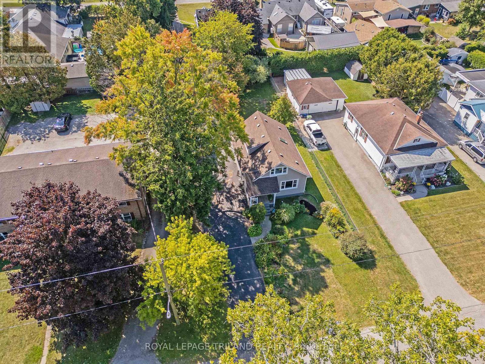 18 Tecumseh Street, St. Thomas, Ontario  N5P 2E1 - Photo 45 - X12408838