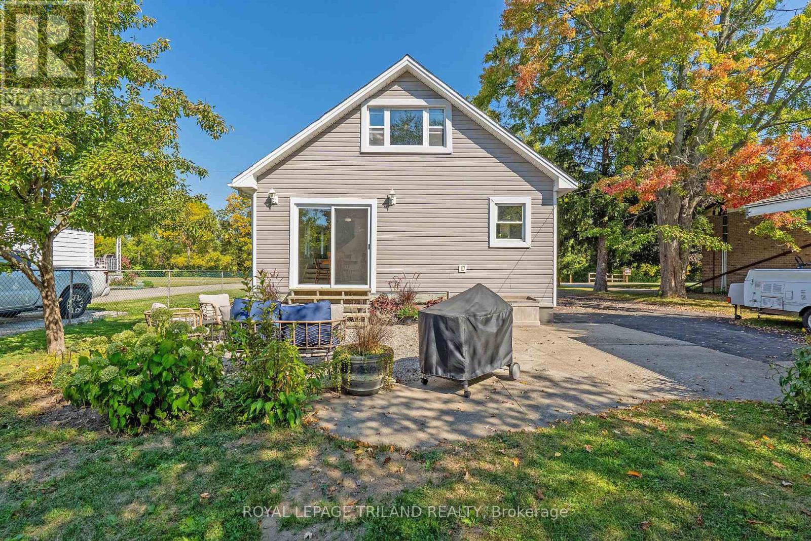 18 Tecumseh Street, St. Thomas, Ontario  N5P 2E1 - Photo 42 - X12408838