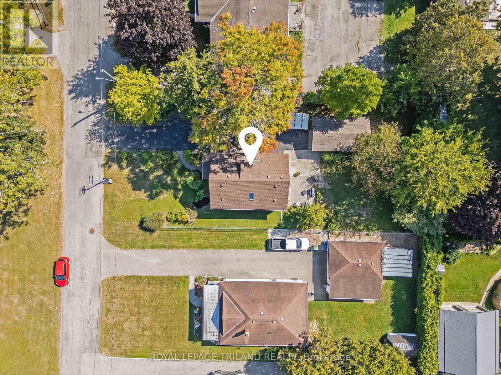 18 Tecumseh Street, St. Thomas, Ontario  N5P 2E1 - Photo 9 - X12408838