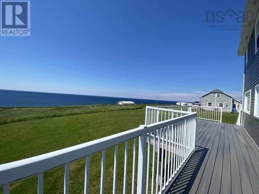 15715 Cabot Trail, Chéticamp, Nova Scotia  B0E 1H0 - Photo 35 - 202505533