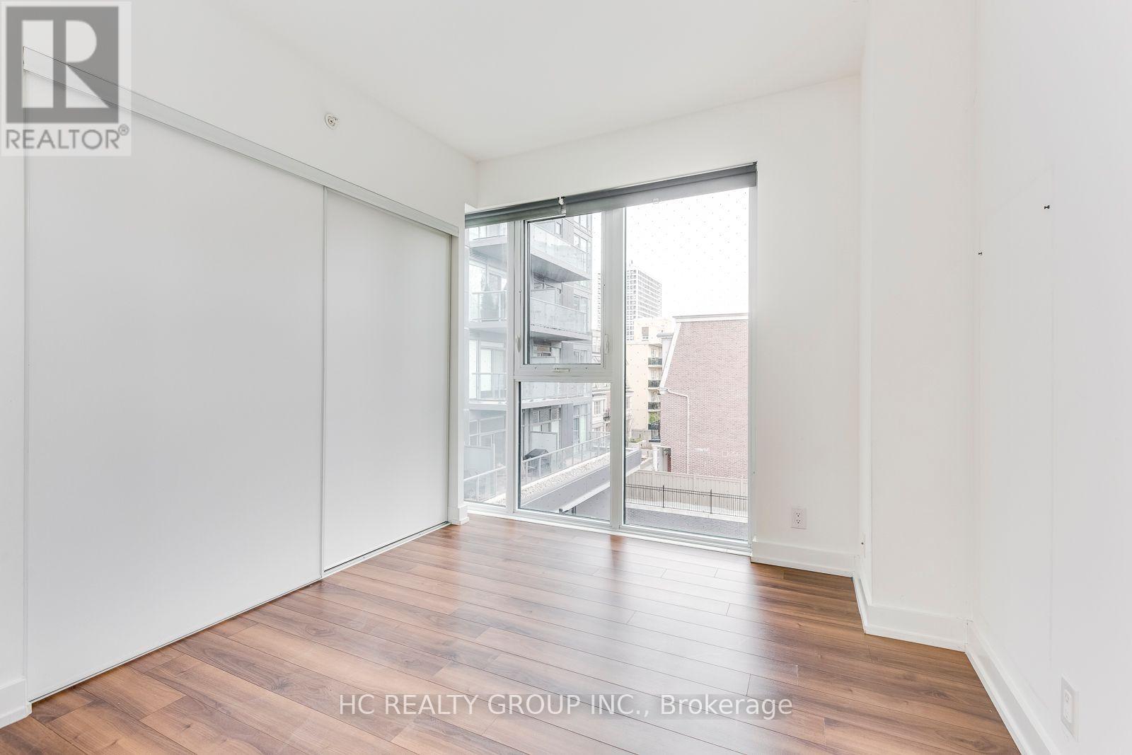 302 - 6 Parkwood Avenue, Toronto, Ontario  M4V 0A3 - Photo 8 - C12420108