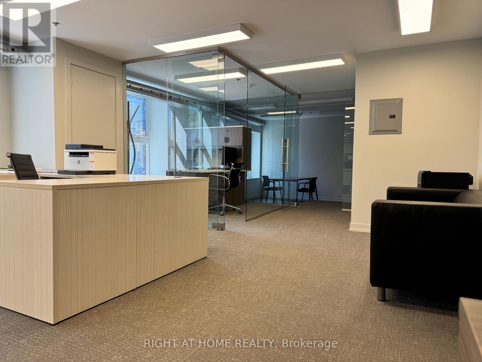 201 - 892 College Street, Toronto, Ontario  M6H 1A4 - Photo 12 - C12420112