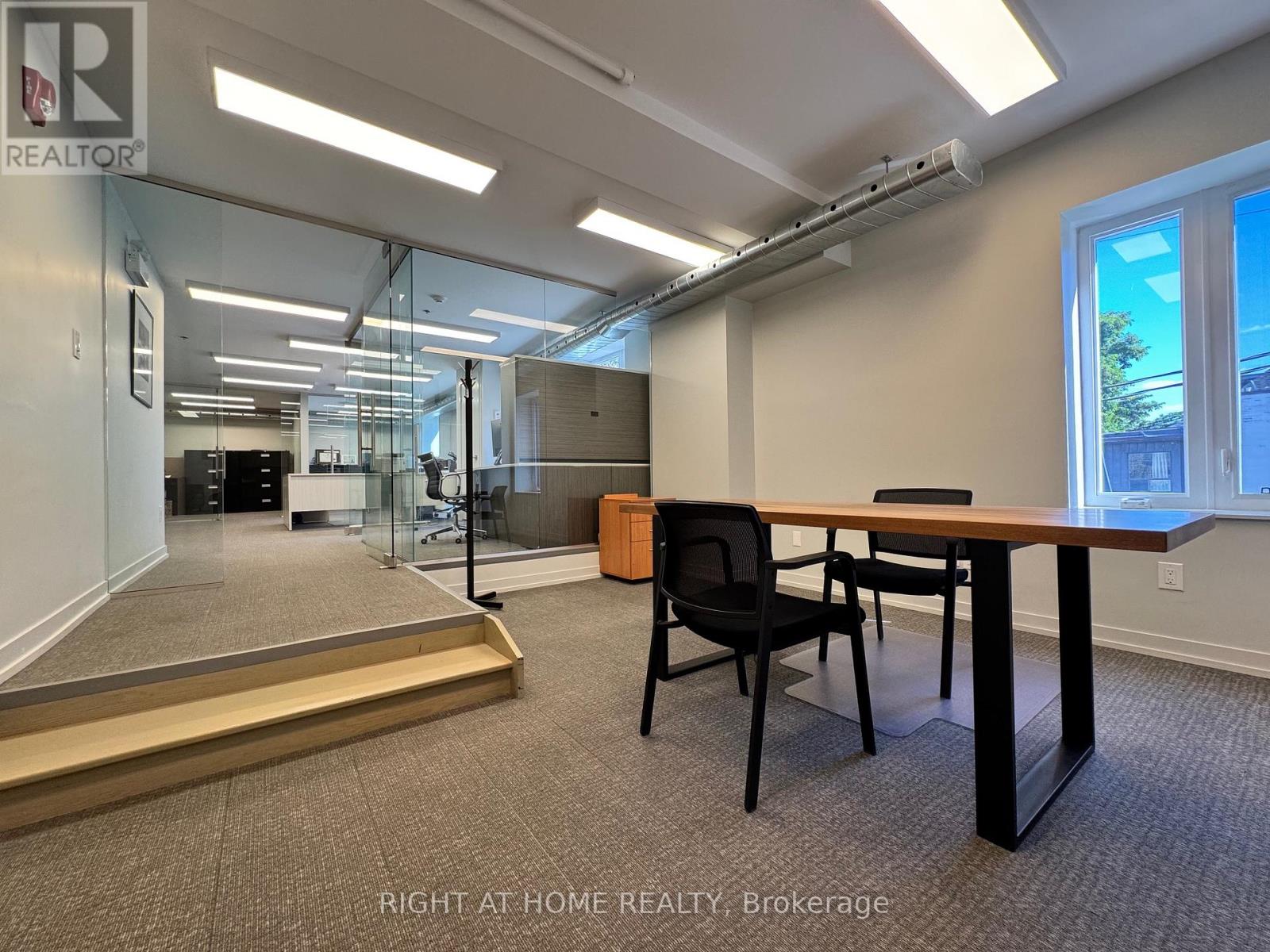 201 - 892 College Street, Toronto, Ontario  M6H 1A4 - Photo 18 - C12420112