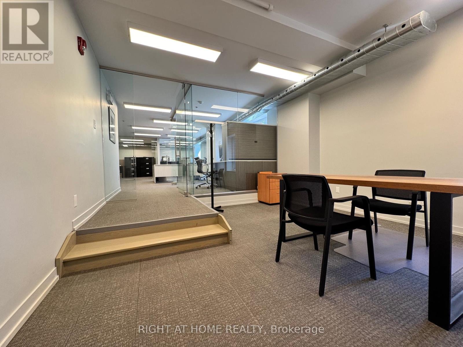 201 - 892 College Street, Toronto, Ontario  M6H 1A4 - Photo 19 - C12420112