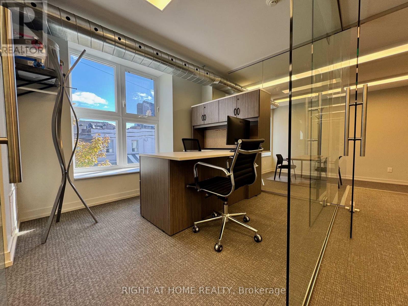 201 - 892 College Street, Toronto, Ontario  M6H 1A4 - Photo 20 - C12420112