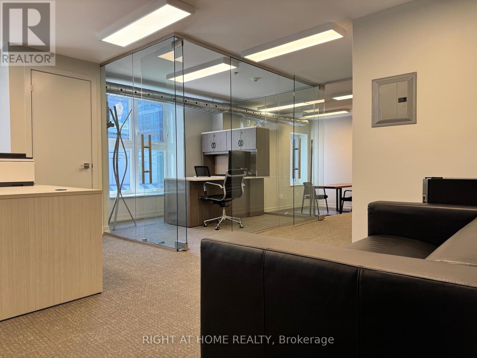 201 - 892 College Street, Toronto, Ontario  M6H 1A4 - Photo 24 - C12420112