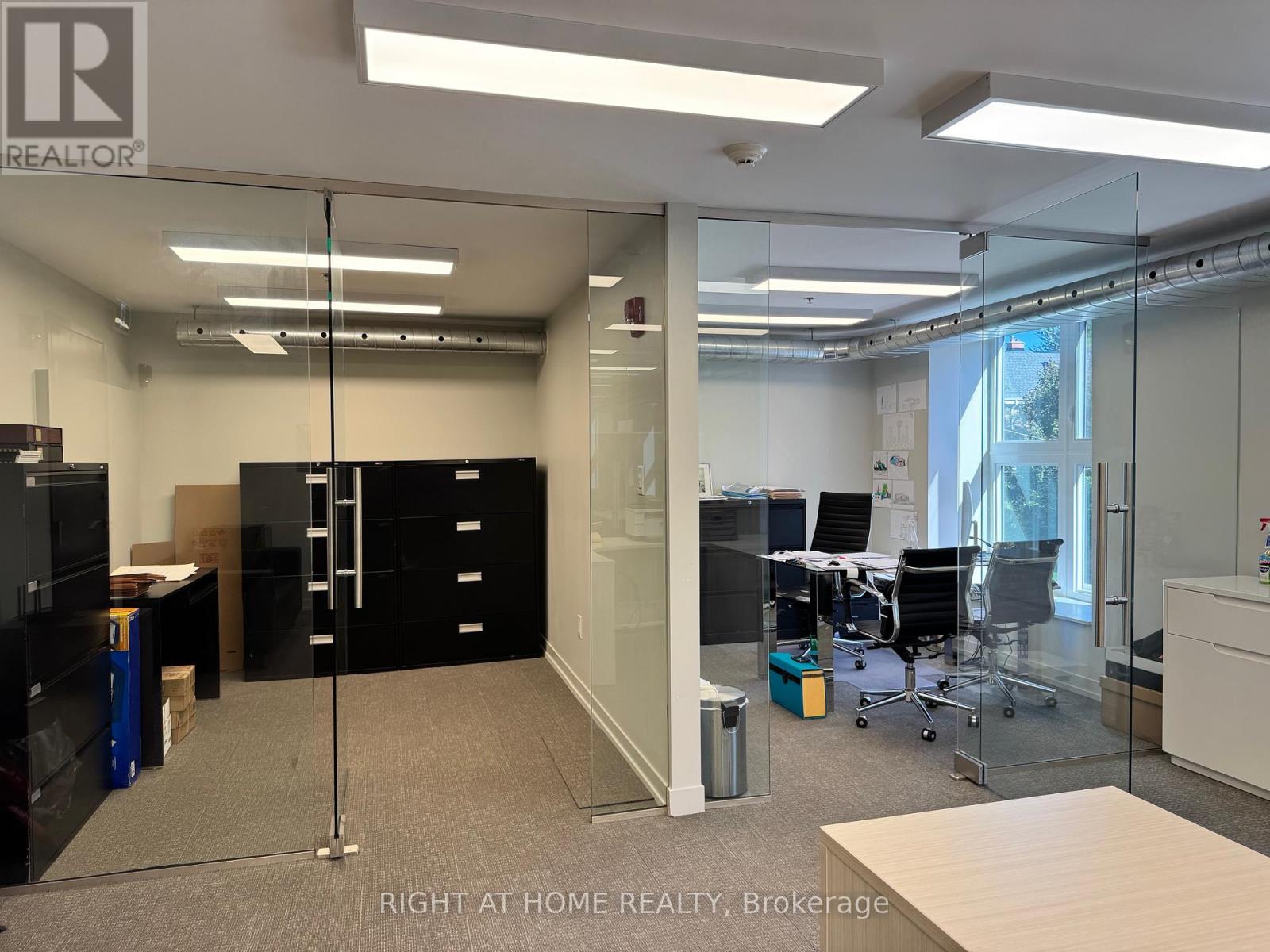 201 - 892 College Street, Toronto, Ontario  M6H 1A4 - Photo 25 - C12420112