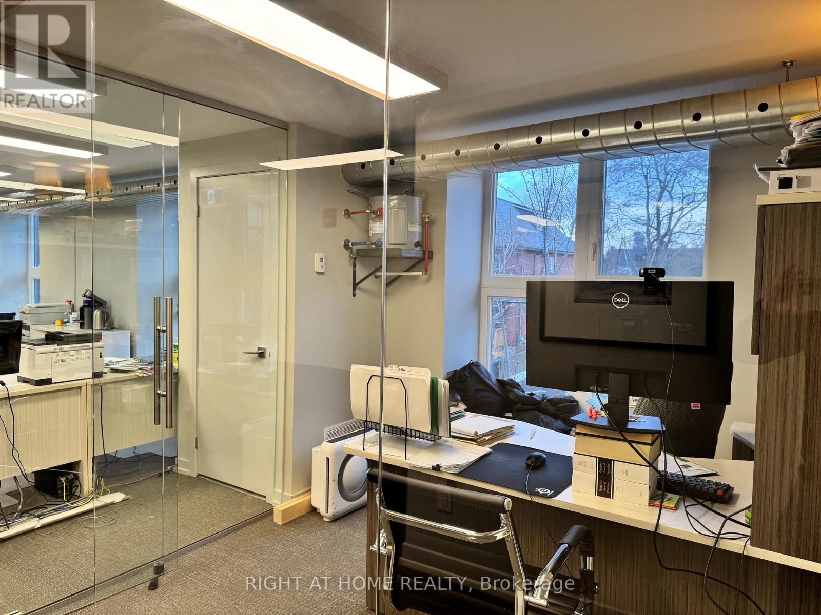 201 - 892 College Street, Toronto, Ontario  M6H 1A4 - Photo 31 - C12420112